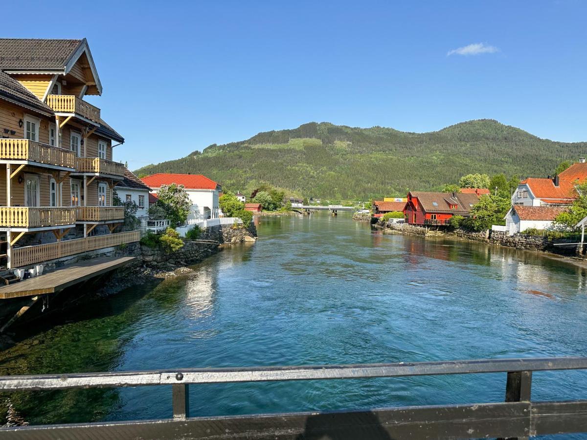 Stryn House - Hotel & Apartments Kültér fotó